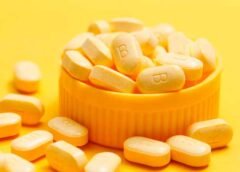 ¿Qué vitaminas me faltan si se me cae mucho el pelo?