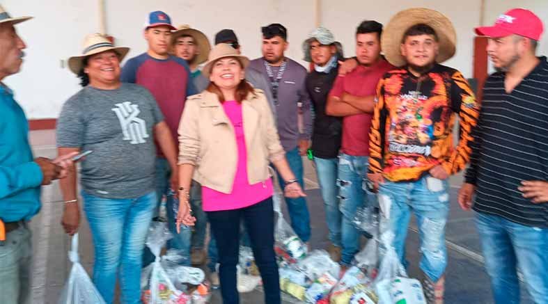 Entregan despensas en comunidades de Landa