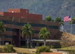 Estados Unidos reanuda operaciones de su Embajada en Venezuela