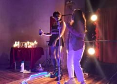 “Rosarios al ángel de las torcidas”: cabaret, ritual y escena expandida