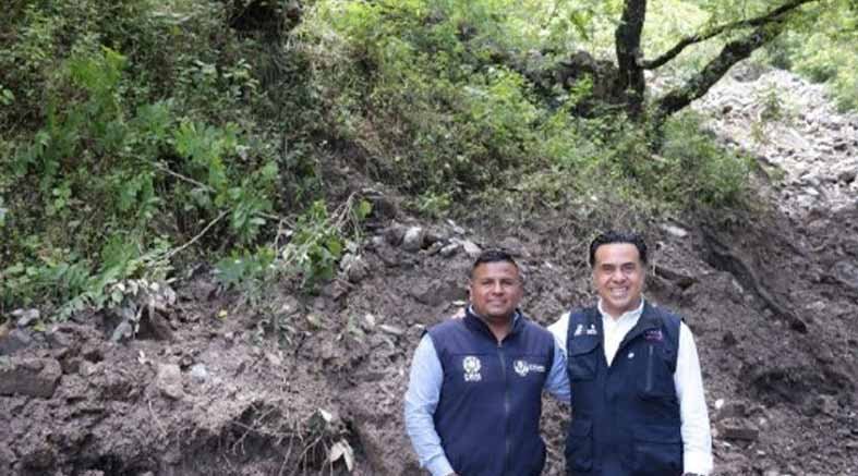 Supervisan liberación de camino afectado por deslave en Joyas de Bucareli 3 liberación