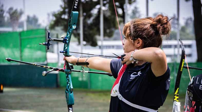 Arquera queretana gana plaza para Juegos Olímpicos de la Juventud 2 Arquera
