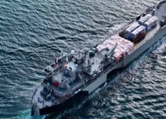 Marina envía a Venezuela dos buques con ayuda humanitaria