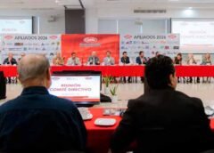 Mauricio Cárdenas fortalece alianza con la CMIC