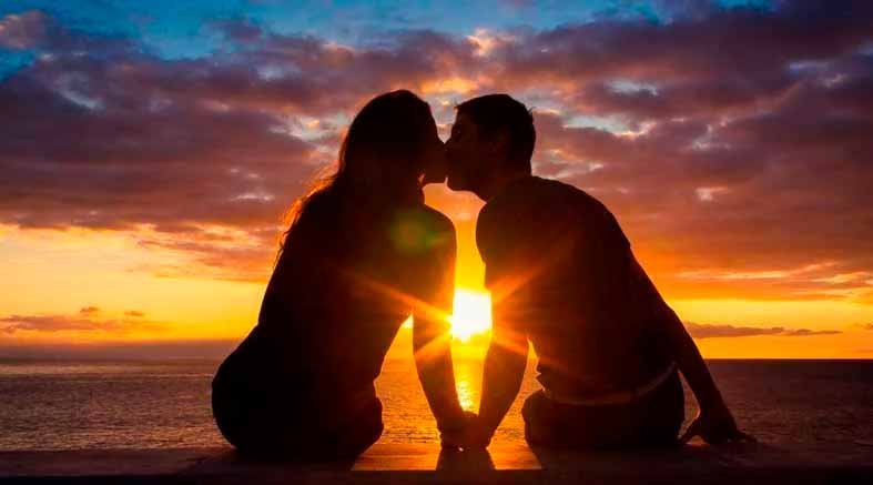 La Pareja